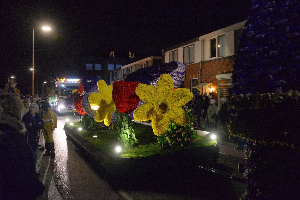 ../Images/Verlicht corso Noordwijkerhout 2019 076.jpg